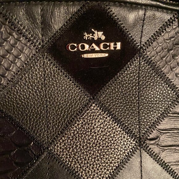 Black Coach Purse Handbag - Picture 3 of 4